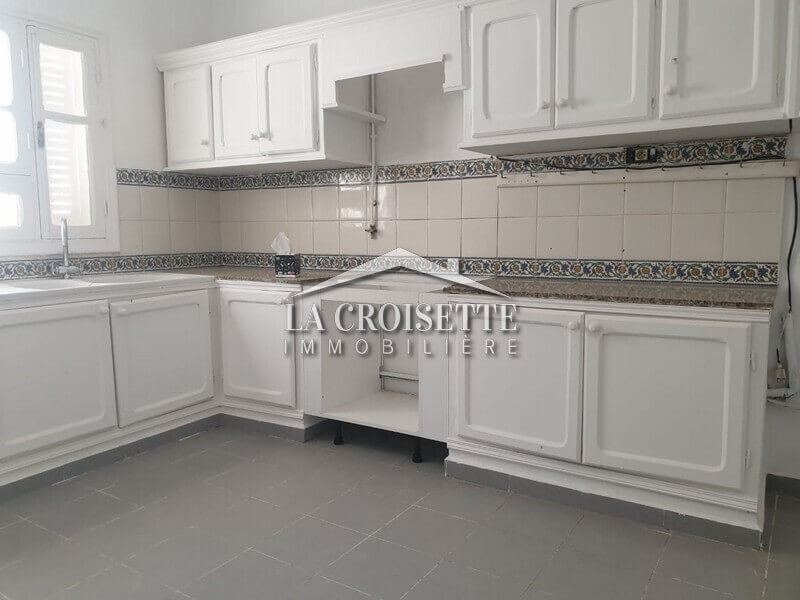 Duplex S+3 à Ain Zaghouan Sud 